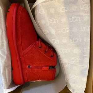 Kids Red Neumel ll Uggs Boots